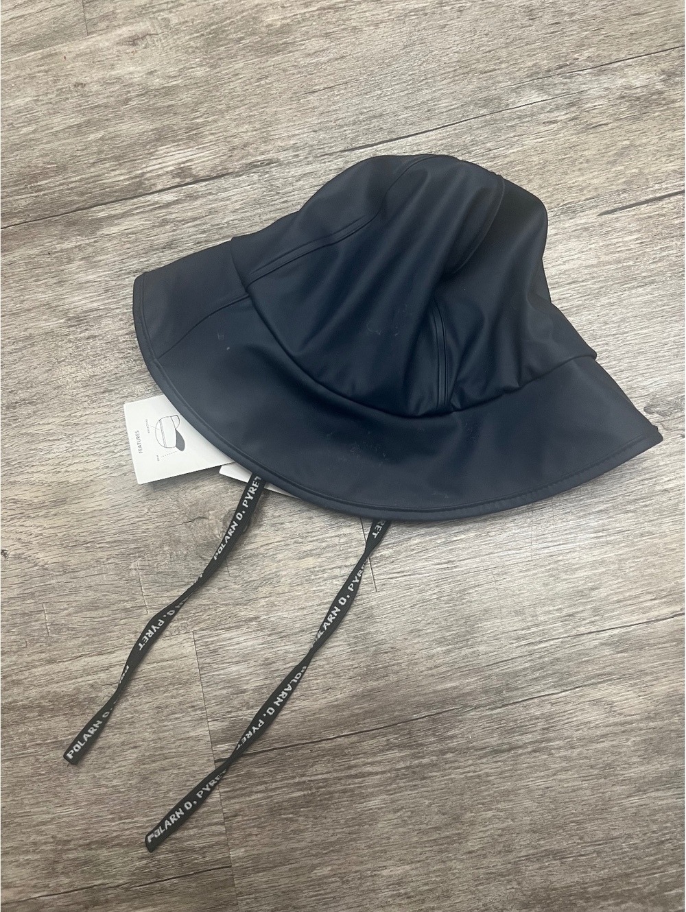 Pollen o pyret rain cap nwt hat child, fits about size 4-8